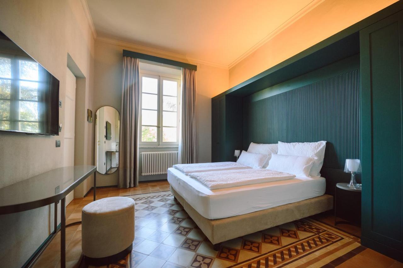 לוקה Palazzo Froussard B&B And Living מראה חיצוני תמונה
