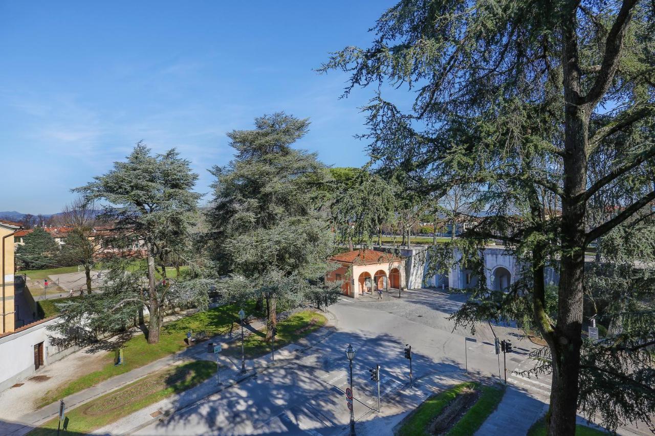 לוקה Palazzo Froussard B&B And Living מראה חיצוני תמונה