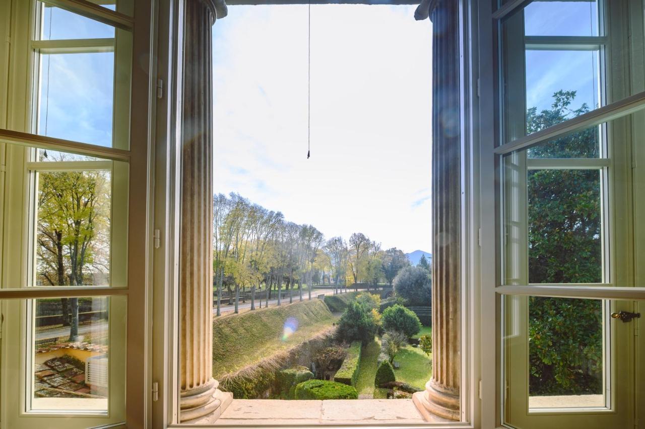 לוקה Palazzo Froussard B&B And Living מראה חיצוני תמונה
